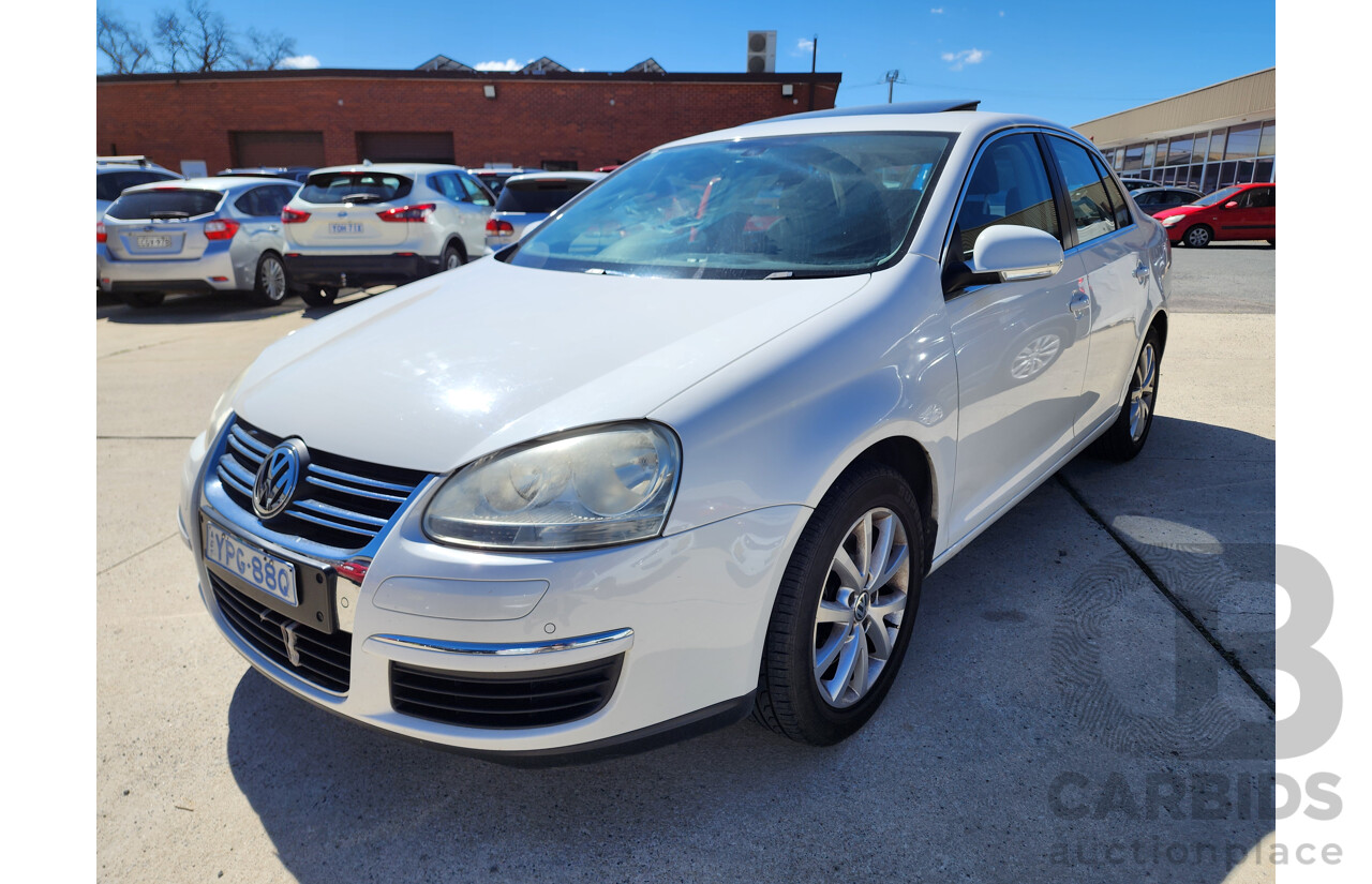 1/2010 Volkswagen Jetta 118 TSI 1KM MY10 4d Sedan White 1.4L