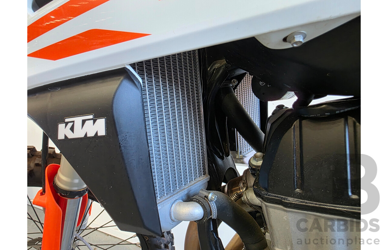 2017 KTM 450 SX-F Motocross 4 Stroke 5.5hours