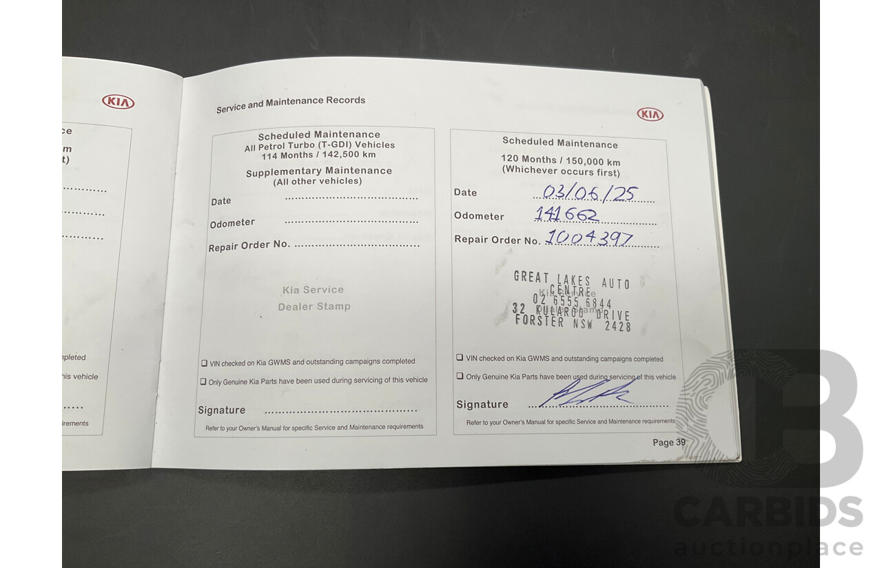5/2015 Kia Cerato S YD MY15 5d Hatchback Clear White 1.8L