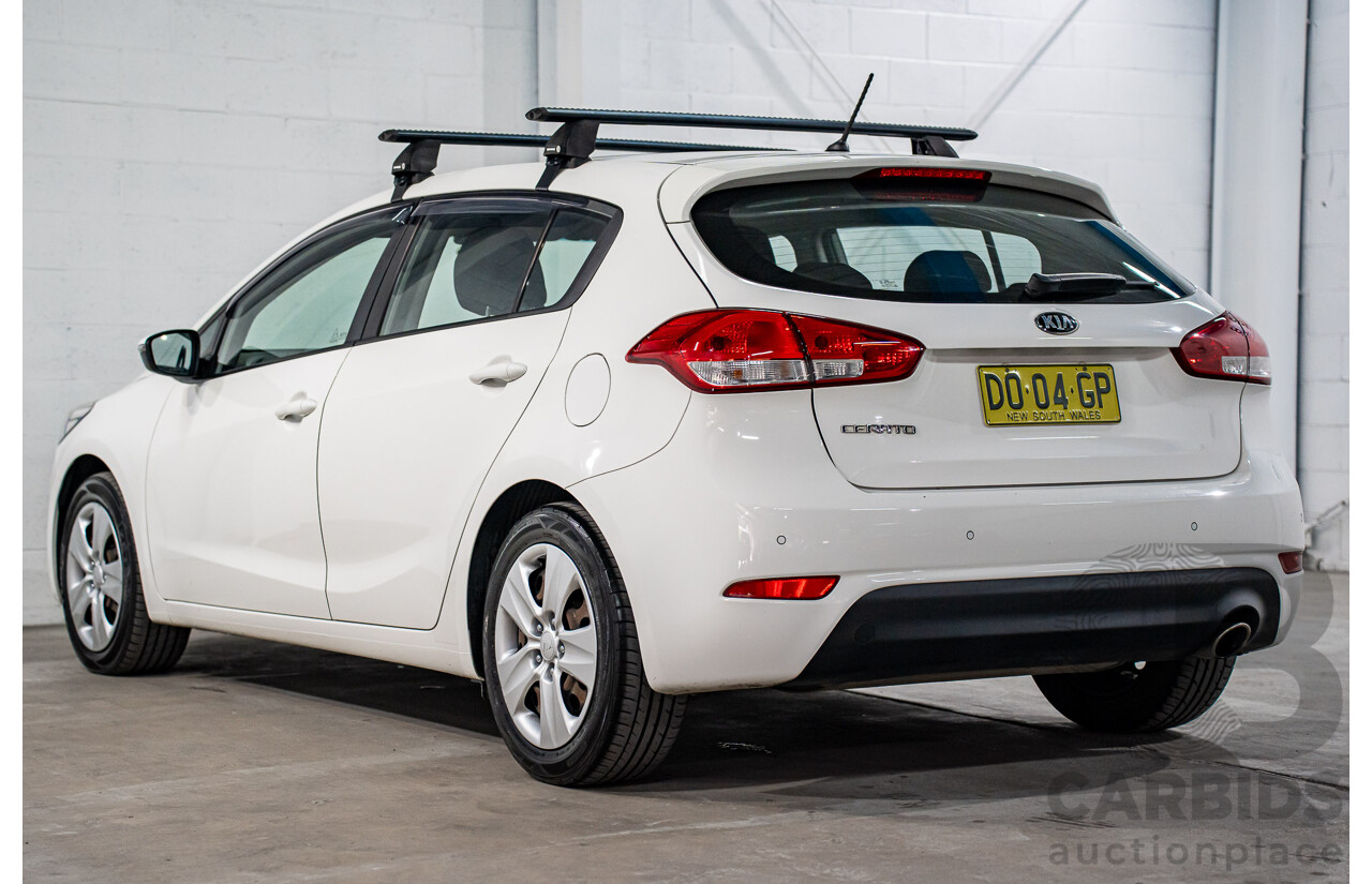 5/2015 Kia Cerato S YD MY15 5d Hatchback Clear White 1.8L