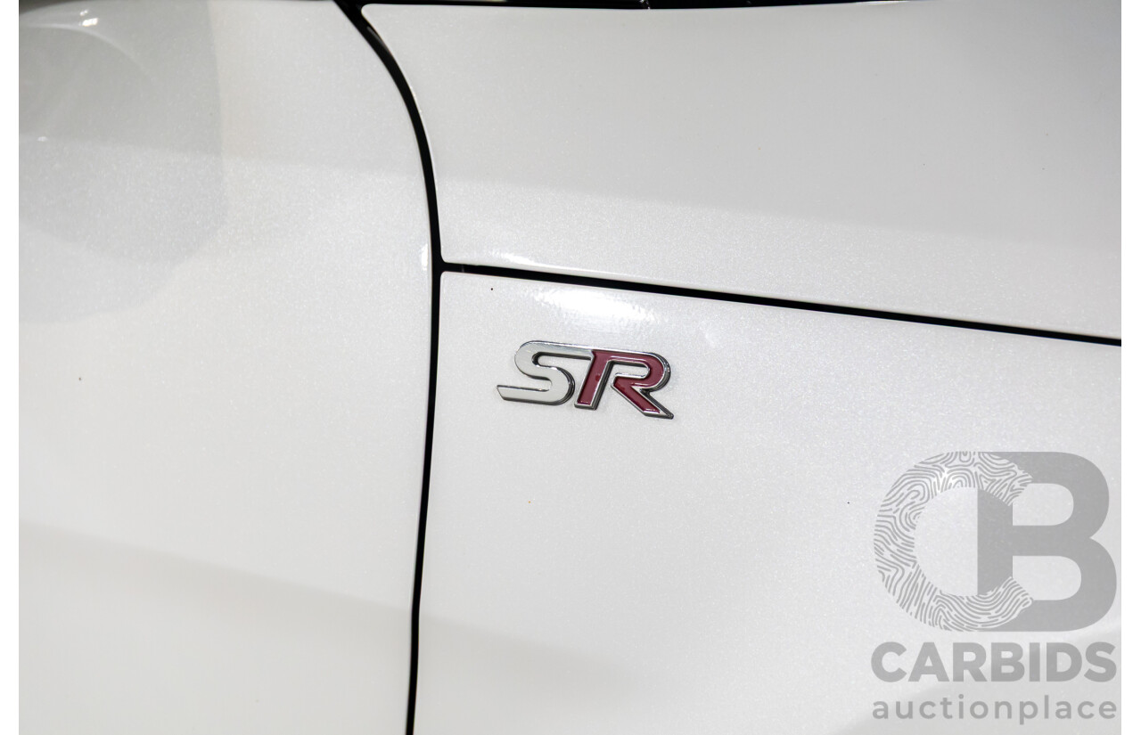 6/2015 Hyundai Veloster SR Turbo FS4 Series 2 3d Coupe Stormtrooper White Pearl Turbo 1.6L