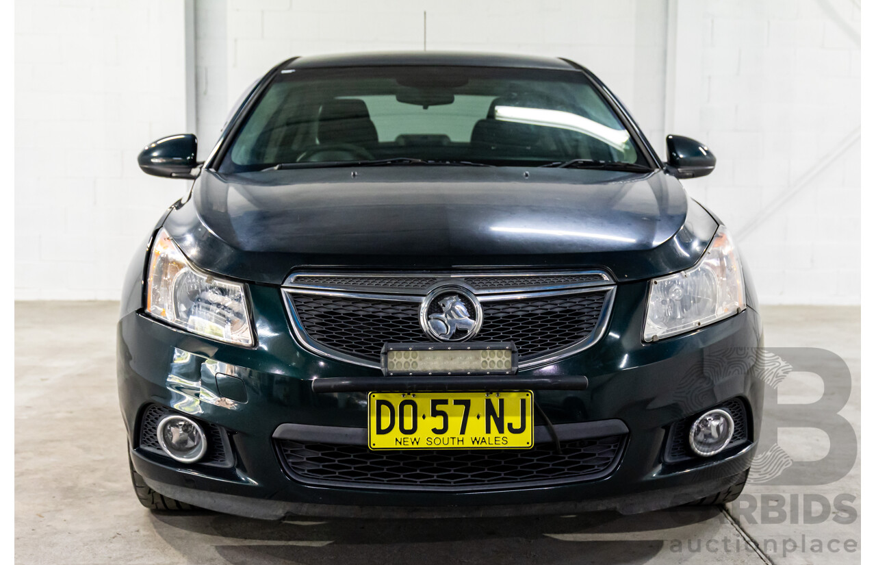 6/2013 Holden Cruze CD Equipe JH MY13 4d Sedan Regal Peacock Green 1.8L