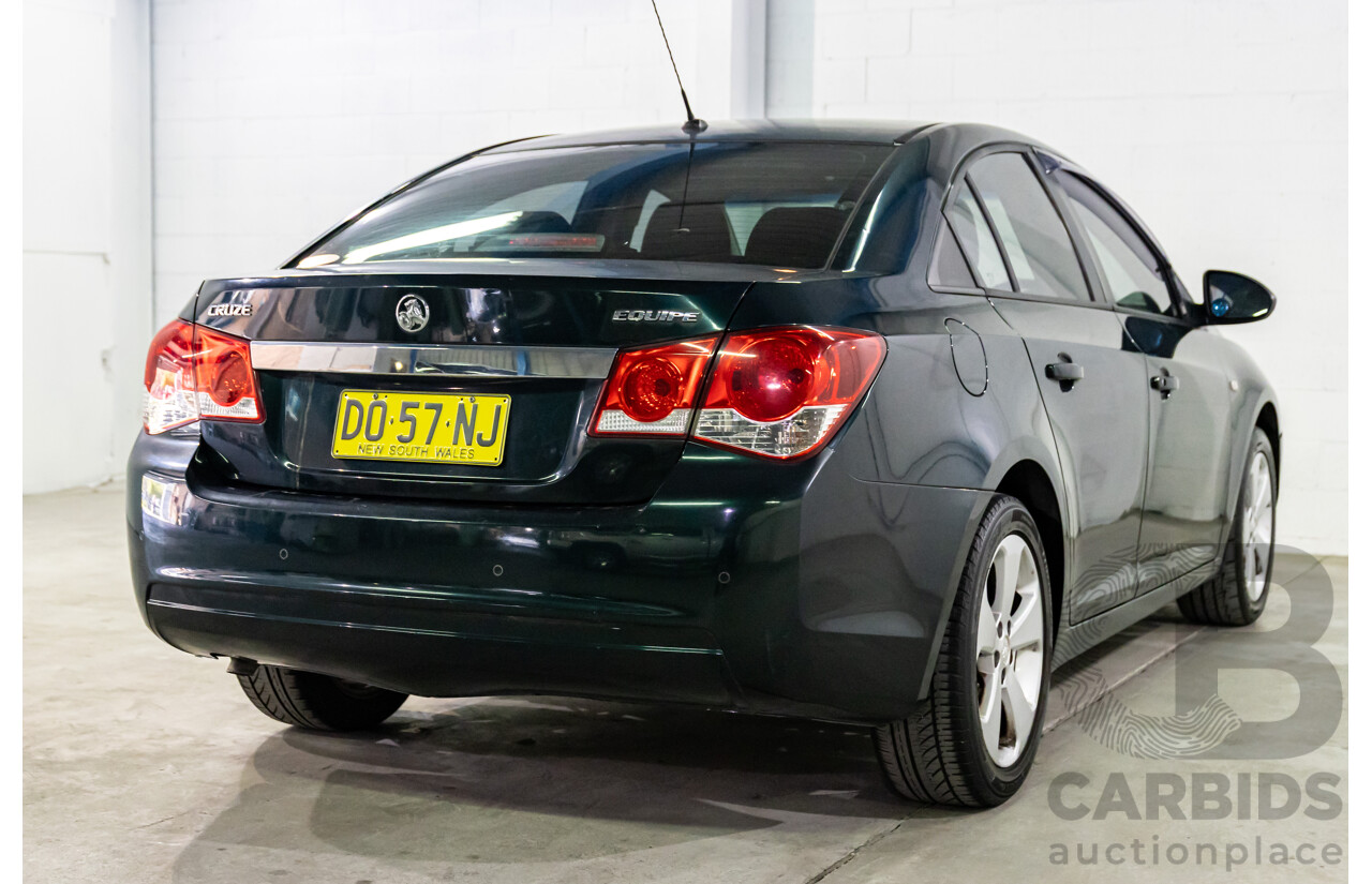 6/2013 Holden Cruze CD Equipe JH MY13 4d Sedan Regal Peacock Green 1.8L