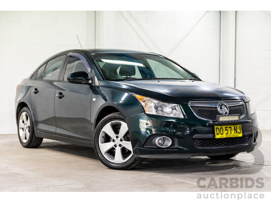 6/2013 Holden Cruze CD Equipe JH MY13 4d Sedan Regal Peacock Green 1.8L