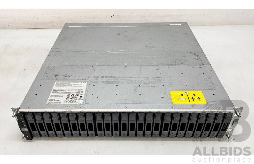 NetApp (NAJ-1001) 24-Bay 2RU Hard Drive Array (14.4TB)