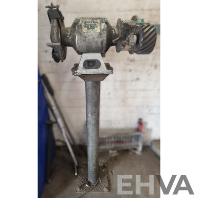 Ryobi, Pedestal Mounted Bench Grinder