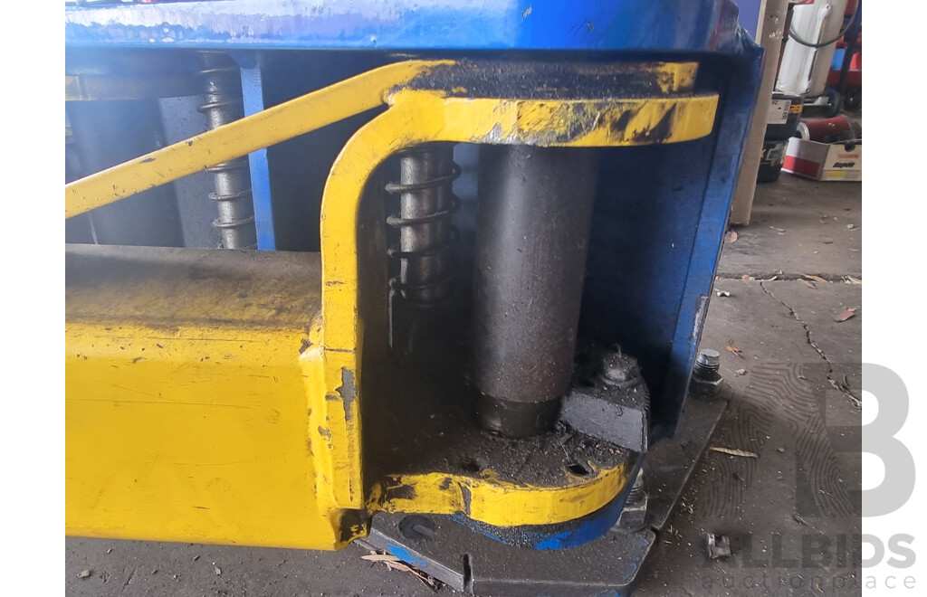 Rotary Lift, Two-Post 4500KG Asymmetric Car Hoist