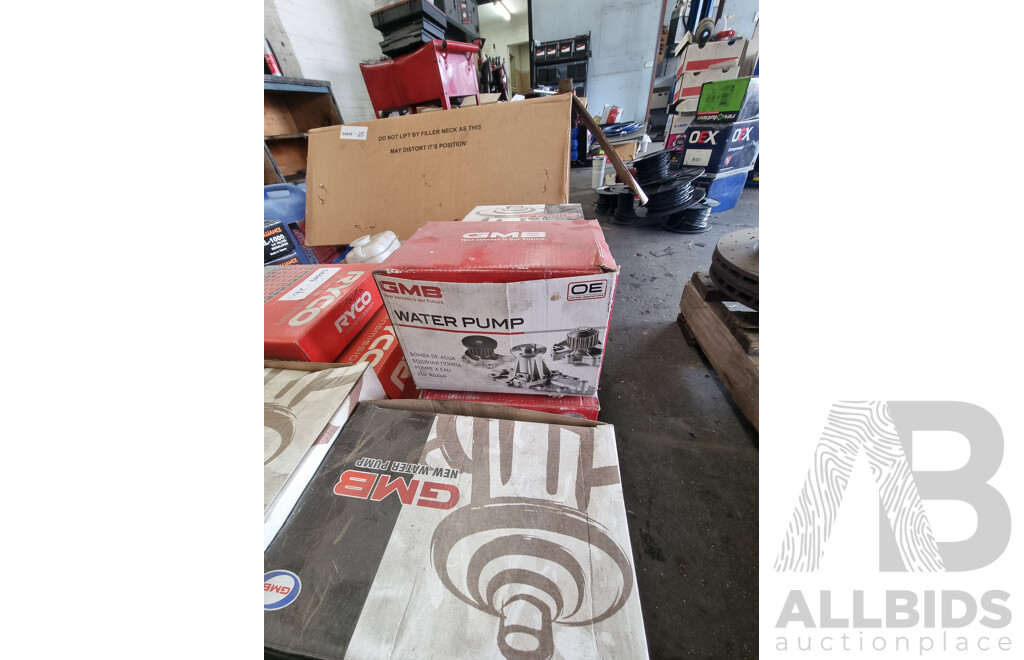 Assorted Job Lot - Pallet of Assorted Car Part ETC