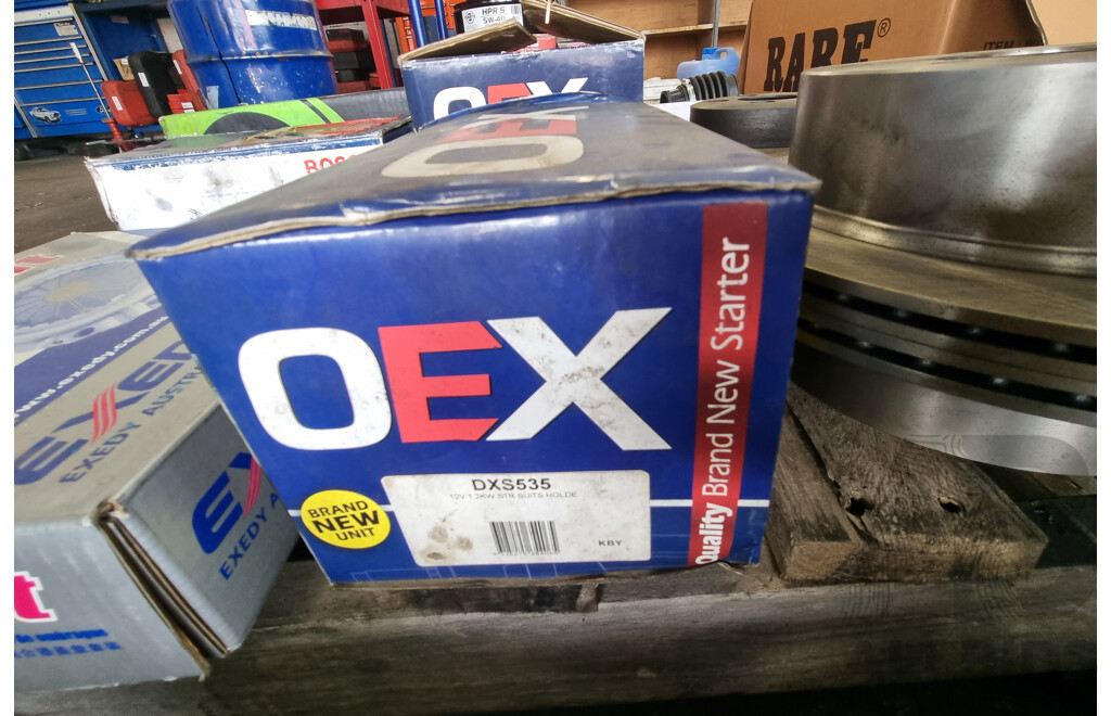 Assorted Job Lot - Pallet of Assorted Car Part ETC