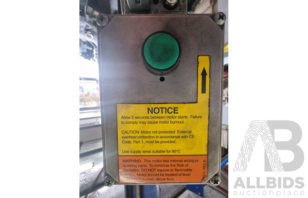 Rotary Lift, Two-Post 4500KG Asymmetric Car Hoist with Attached Height Extension Piece