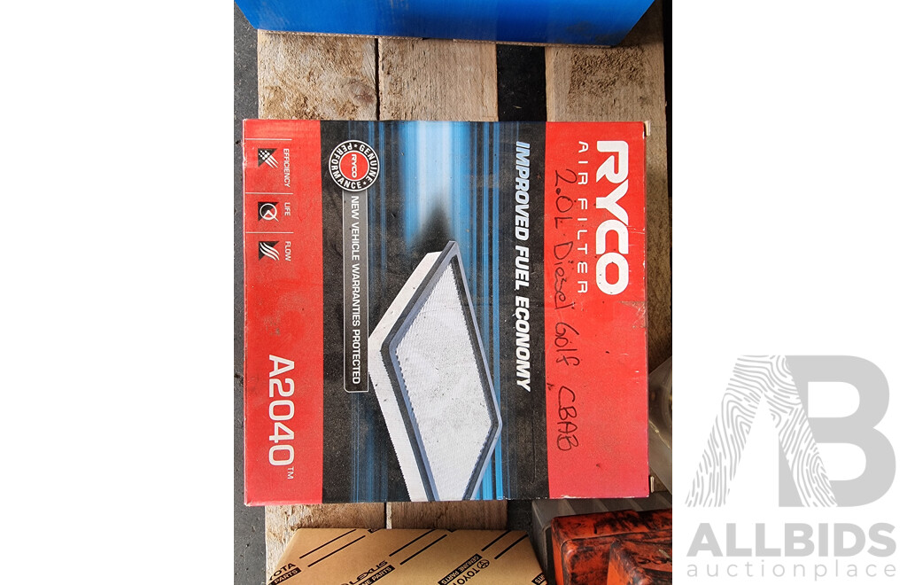 Assorted Job Lot - Pallet of Assorted Car Part ETC