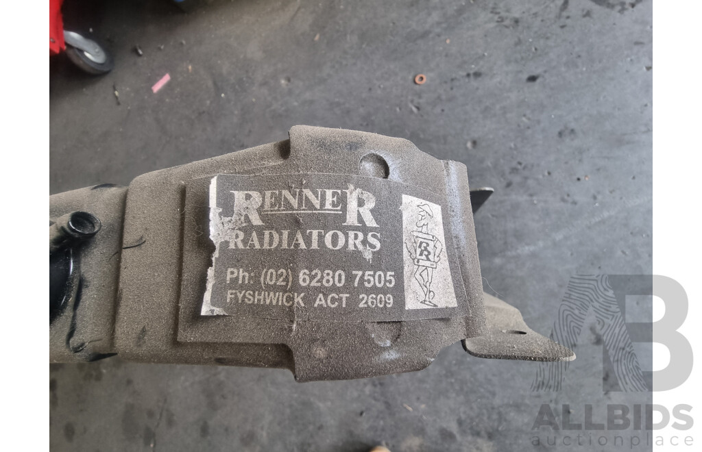 Radiator to Suit Falcon