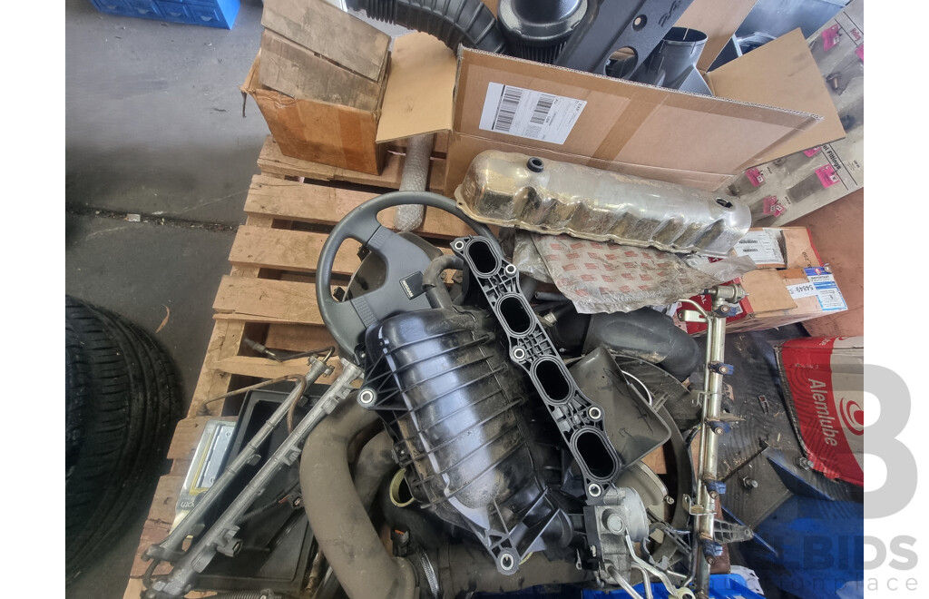Assorted Job Lot - Pallet of Assorted Car Part ETC