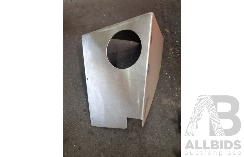Custom Stainless Heat Guard/Air Box to Suit Commodore