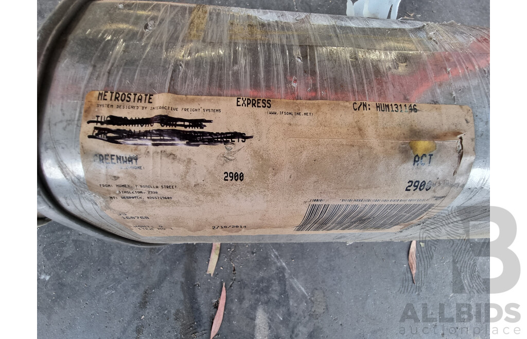 Exhaust to Suit Commodore VT