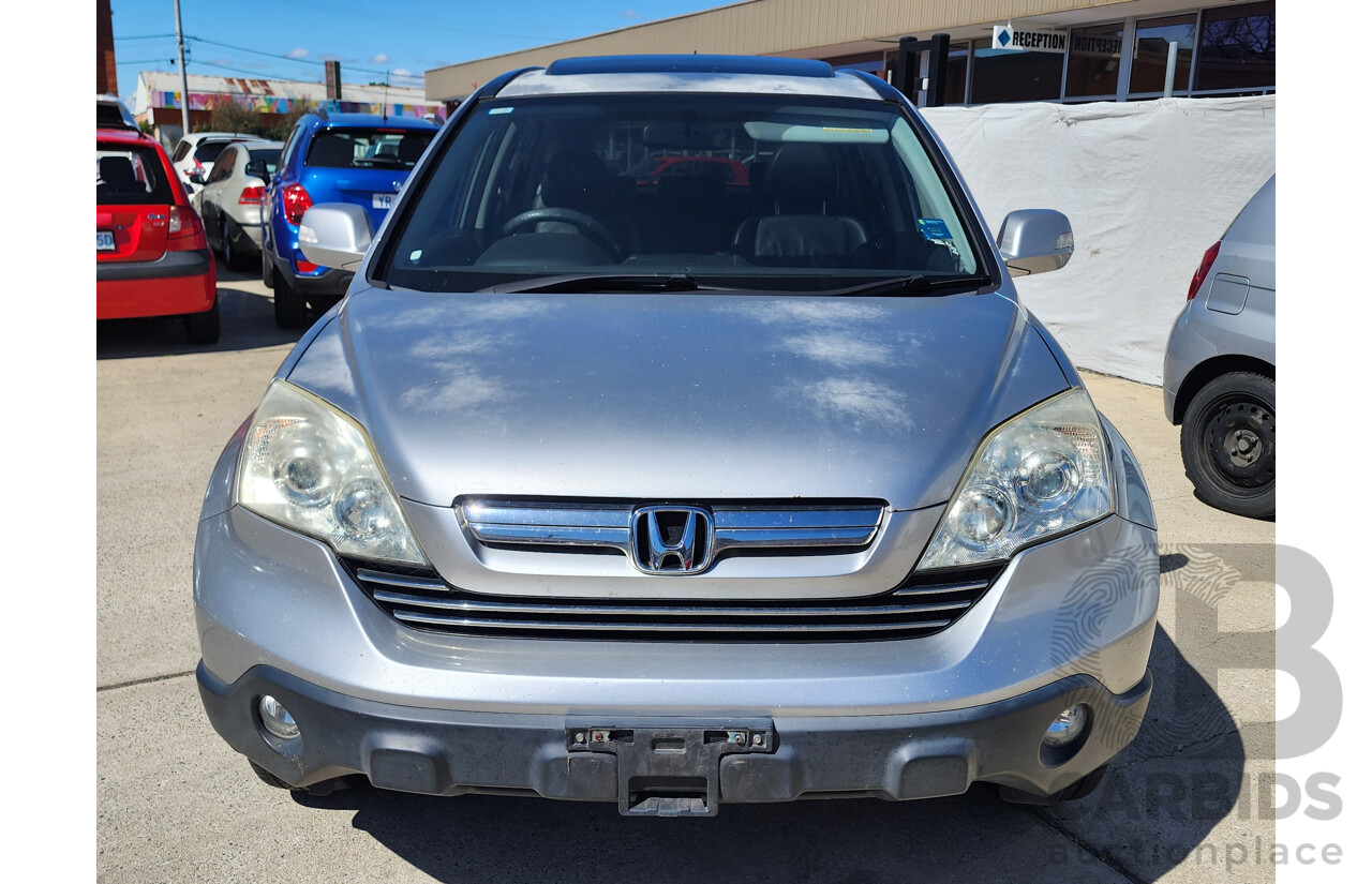 9/2007 Honda CRV (4x4) Luxury MY07 4d Wagon Silver 2.4L