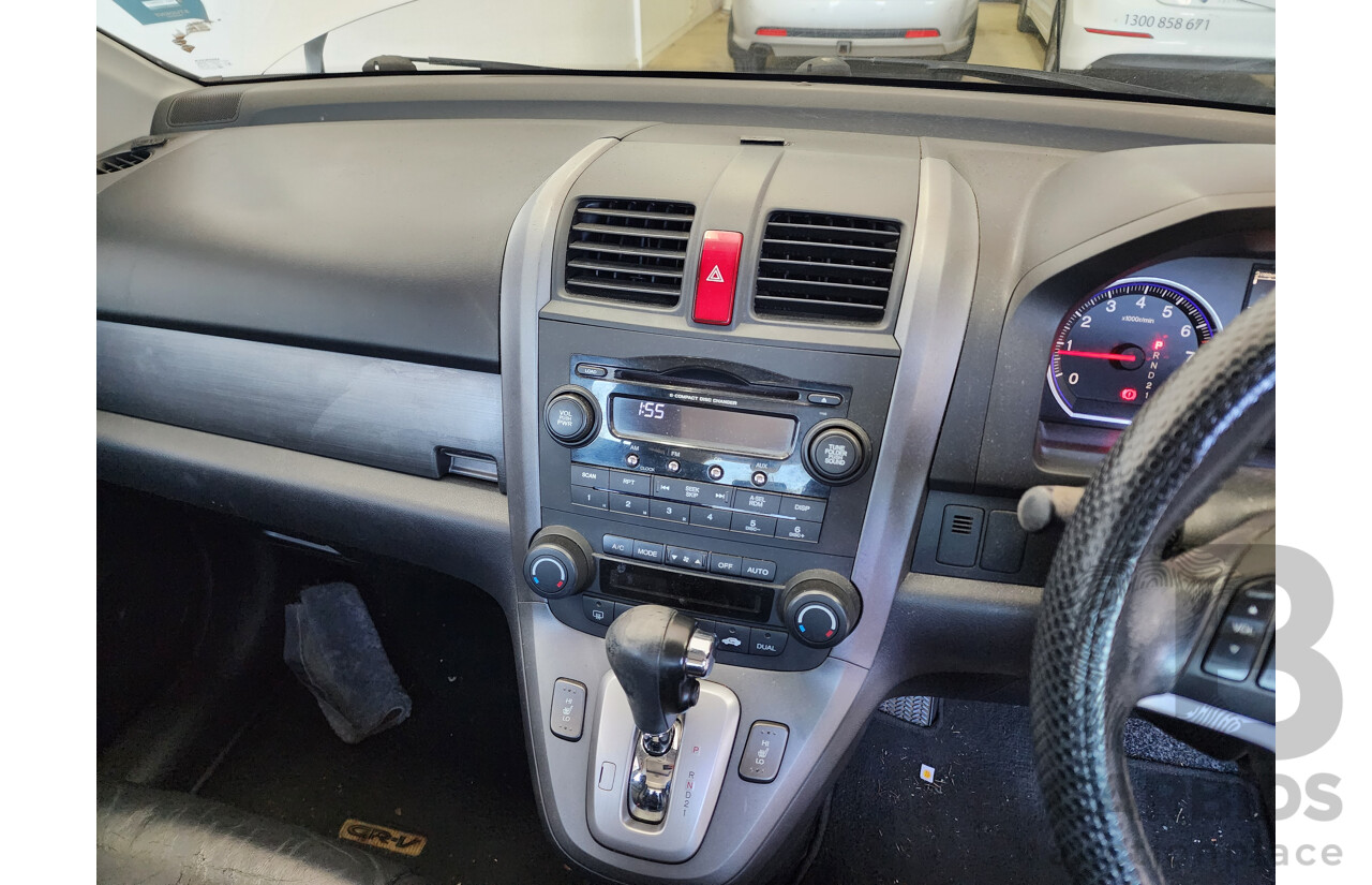 9/2007 Honda CRV (4x4) Luxury MY07 4d Wagon Silver 2.4L
