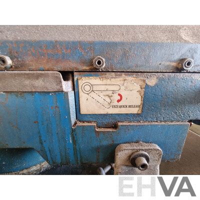 2012, Hafco Metal Master Swivel Head Dual Mitre Metal Cutting Band Saw