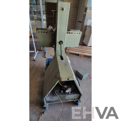 05/2001, Kellybuilt Pipe Bender/Squasher