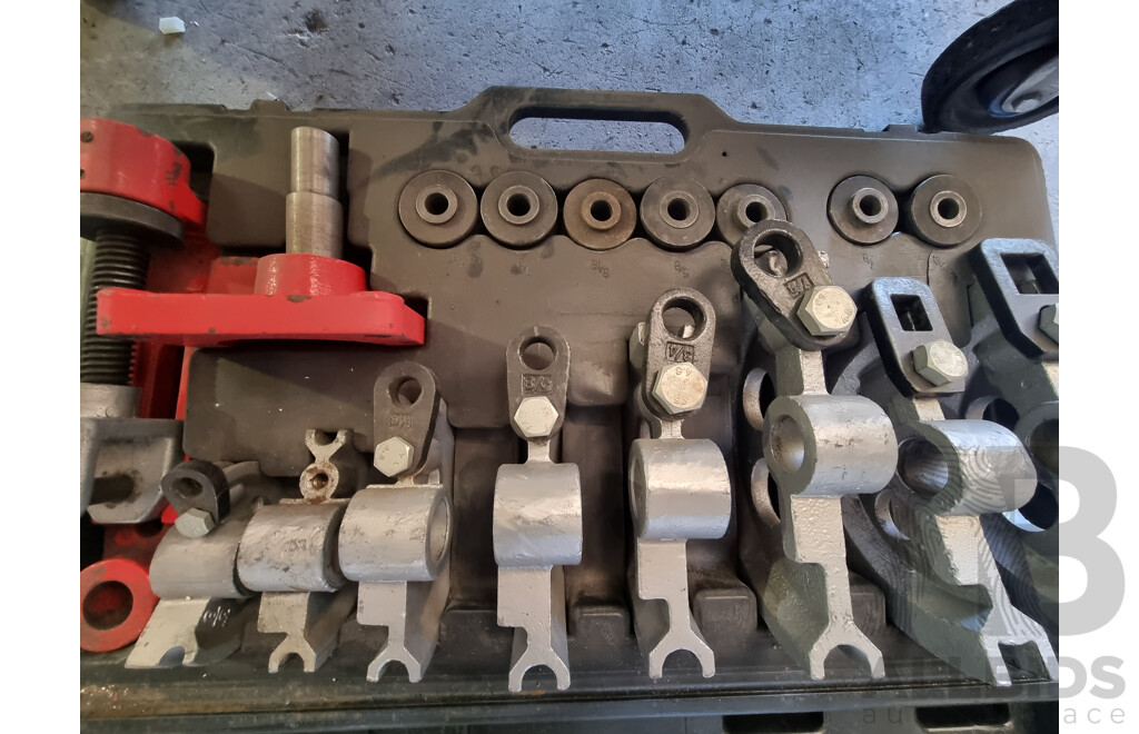 Manual Pipe Bender Kit in Carry Case - Complete Kit