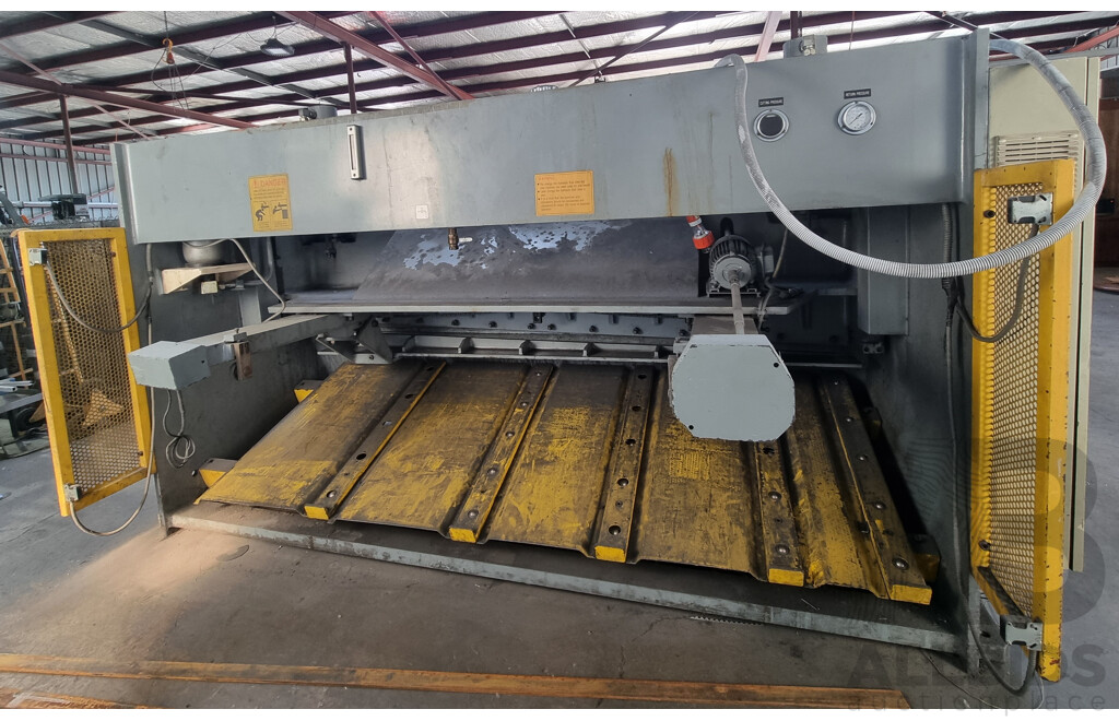 09/2006, CMT AU 4 X 2500, Industrial Hydraulic Sheer Guillotine Machine