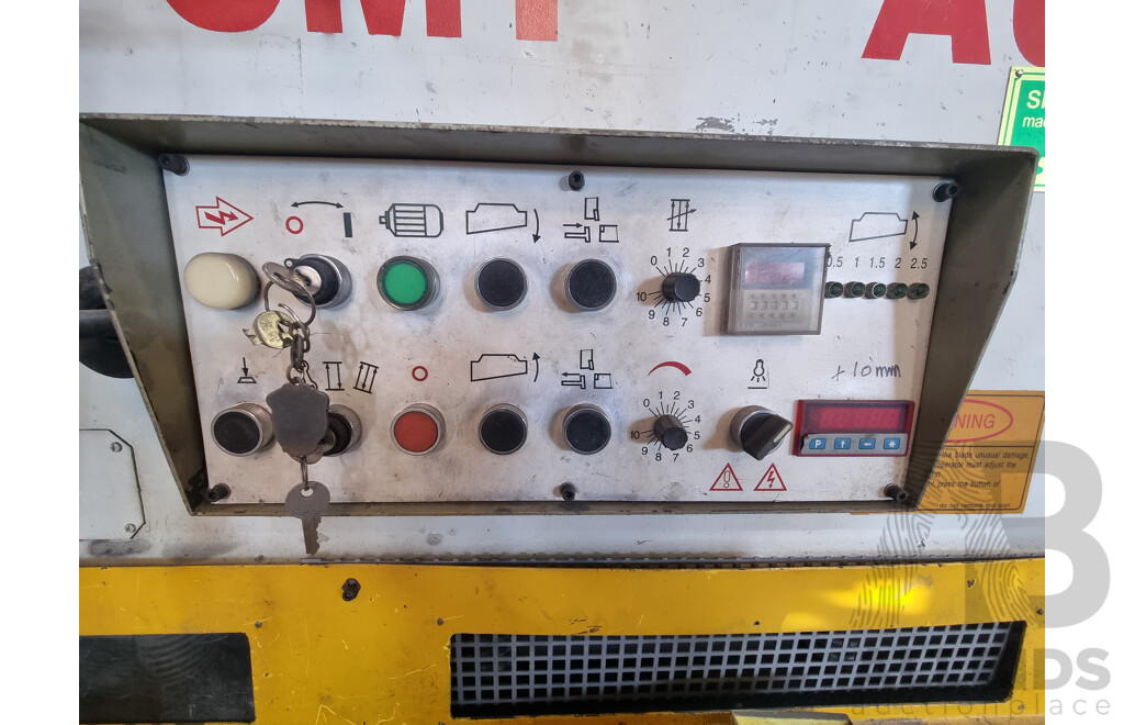 09/2006, CMT AU 4 X 2500, Industrial Hydraulic Sheer Guillotine Machine