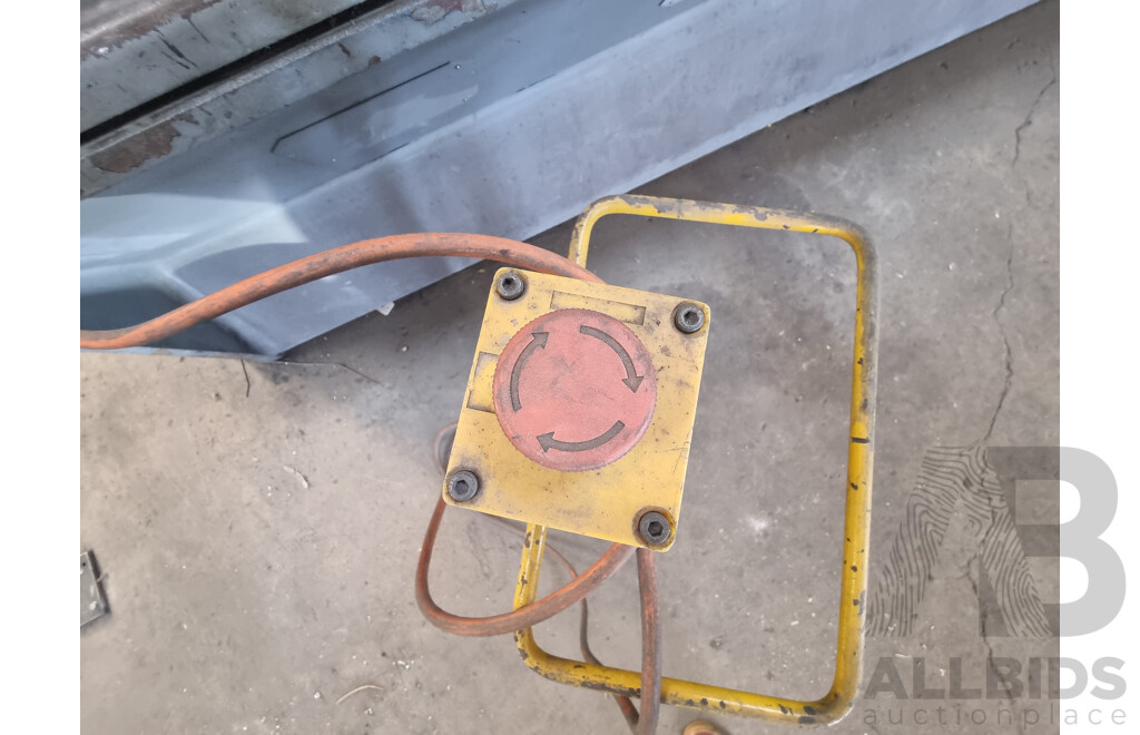 09/2006, CMT AU 4 X 2500, Industrial Hydraulic Sheer Guillotine Machine