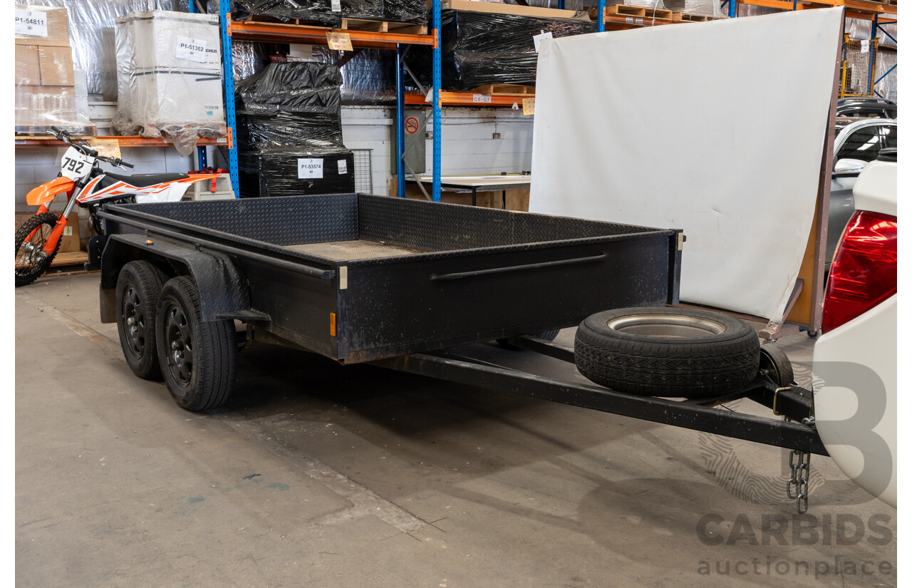 09/2020, MechID Dual Axle10x6 Box Trailer with Swinging Tail Gate & Inbuilt Loading Ramps