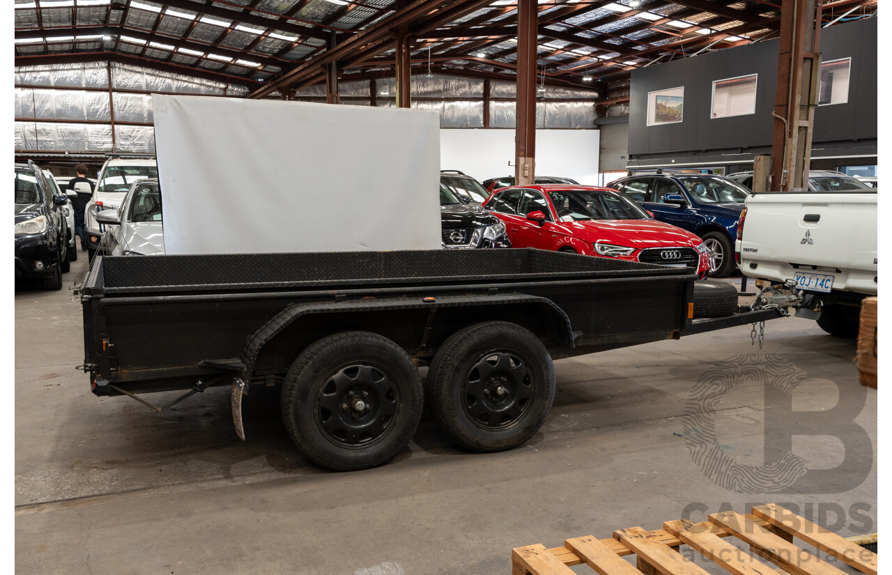 09/2020, MechID Dual Axle10x6 Box Trailer with Swinging Tail Gate & Inbuilt Loading Ramps