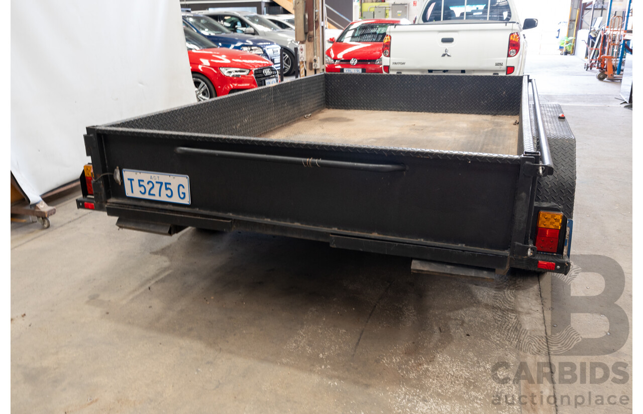 09/2020, MechID Dual Axle10x6 Box Trailer with Swinging Tail Gate & Inbuilt Loading Ramps