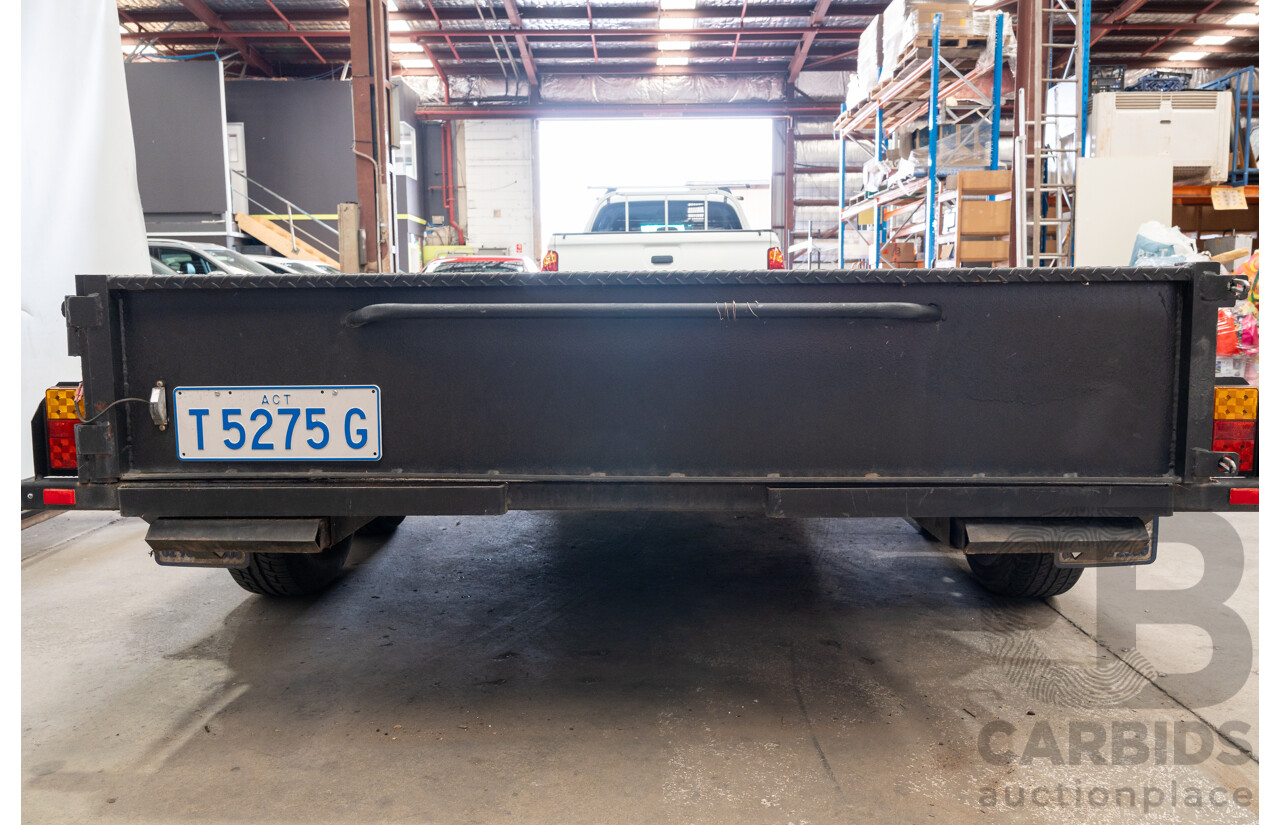 09/2020, MechID Dual Axle10x6 Box Trailer with Swinging Tail Gate & Inbuilt Loading Ramps