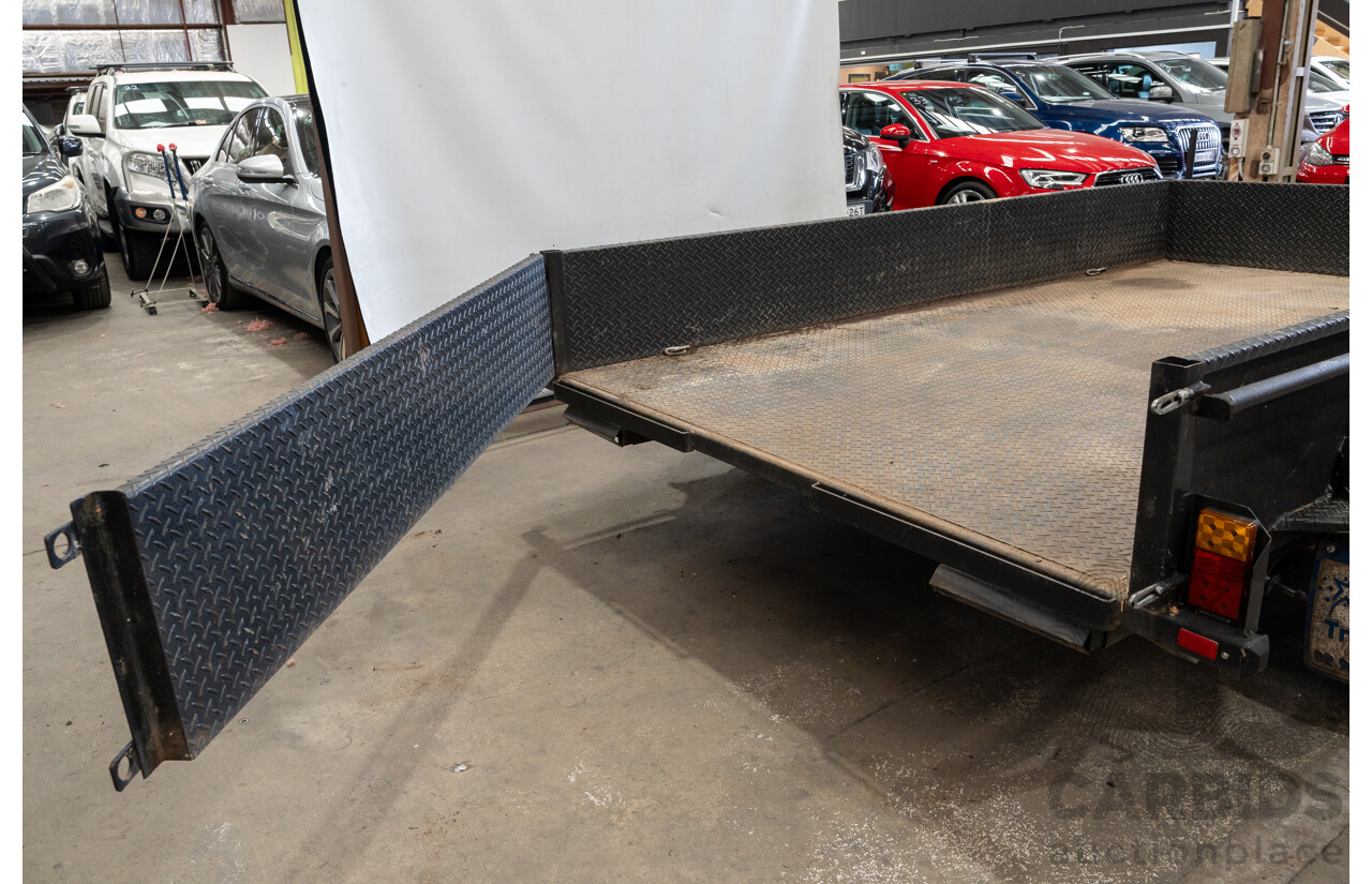 09/2020, MechID Dual Axle10x6 Box Trailer with Swinging Tail Gate & Inbuilt Loading Ramps