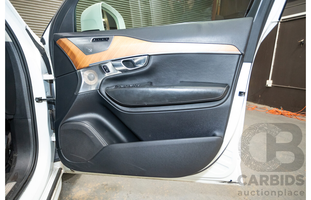 02/2018 Volvo XC90 D5 Inscription (AWD) 256 MY17 4D Wagon Crystal White Pearl Turbo Diesel 2.0L