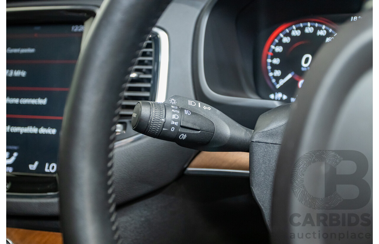 02/2018 Volvo XC90 D5 Inscription (AWD) 256 MY17 4D Wagon Crystal White Pearl Turbo Diesel 2.0L