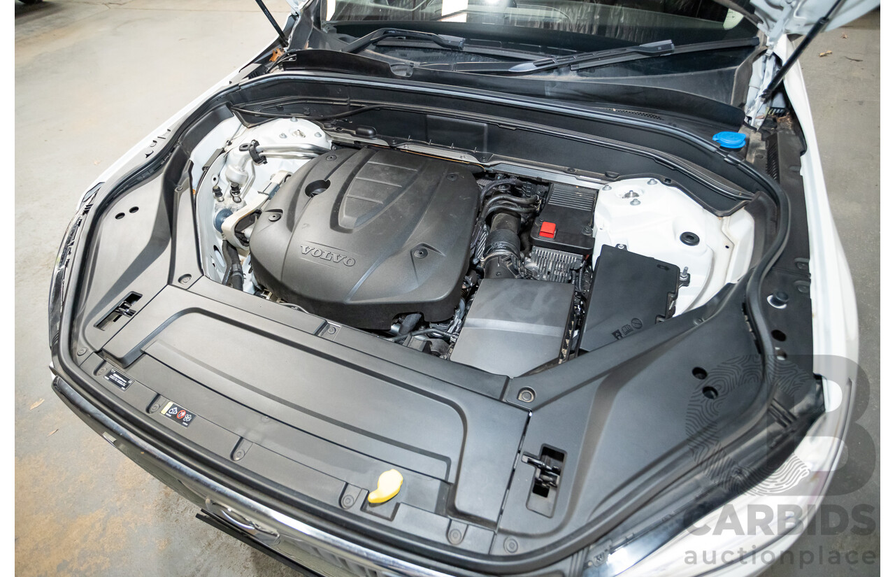 02/2018 Volvo XC90 D5 Inscription (AWD) 256 MY17 4D Wagon Crystal White Pearl Turbo Diesel 2.0L