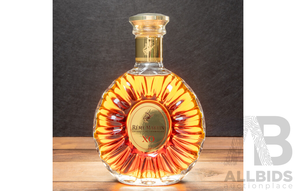 Remy Martin XO Fine Cognac Champagne in Presentation Box