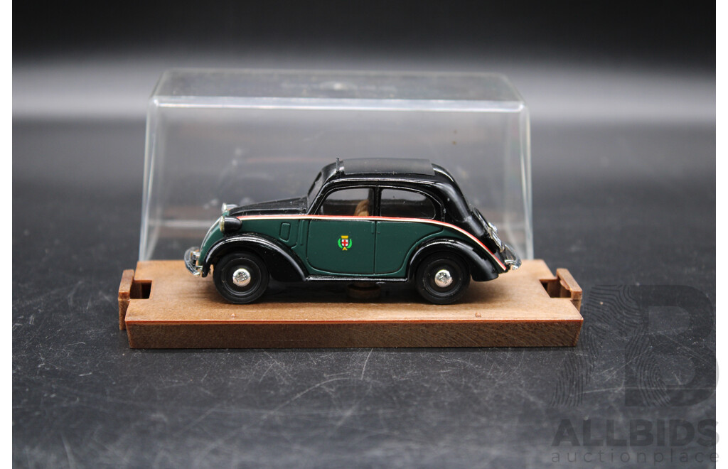Brumm Diecast Model Car Fiat 508C Berlina 1100