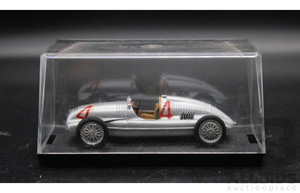 Brumm Diecast Model Car AUTO Union HP420 Tipo D 1938