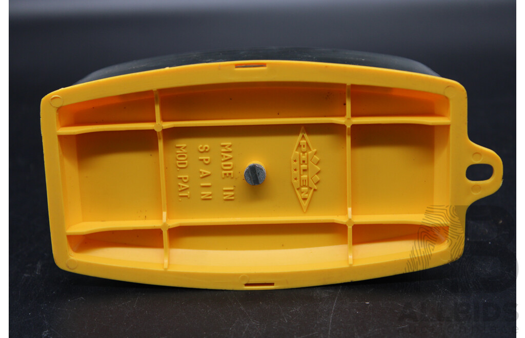 PILEN M-327 Modulo Pininfarina Model Car