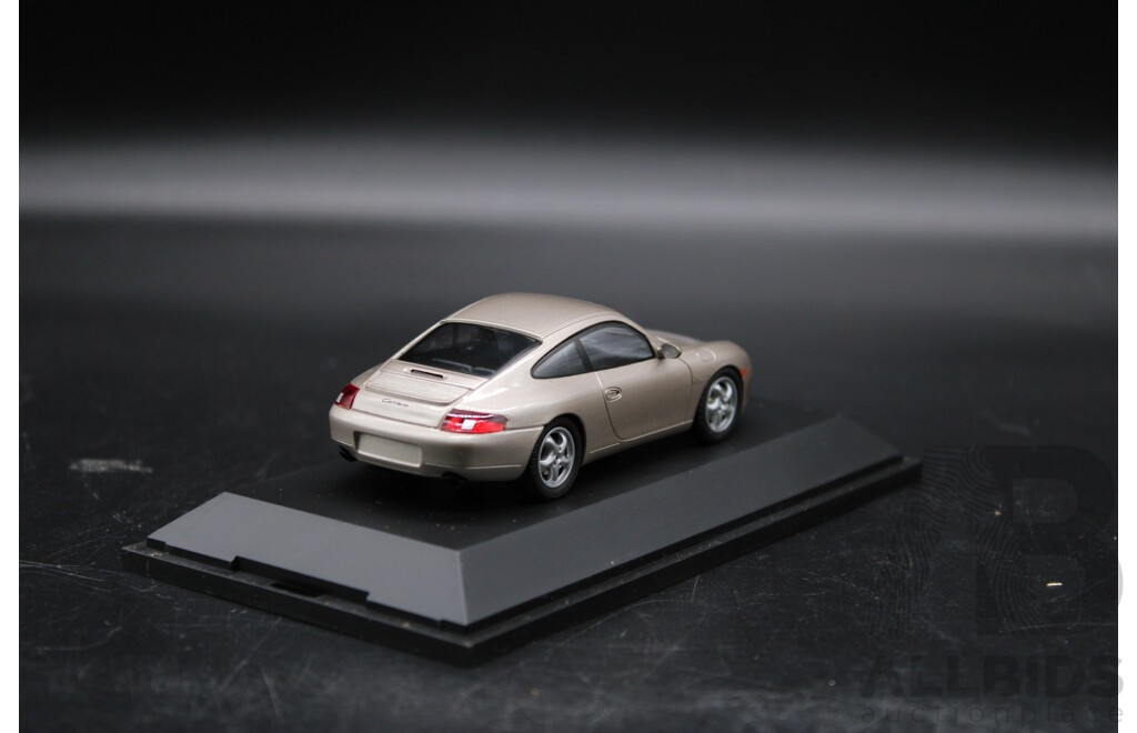 PORSCHE 911 Carrera Typ996 Model Car