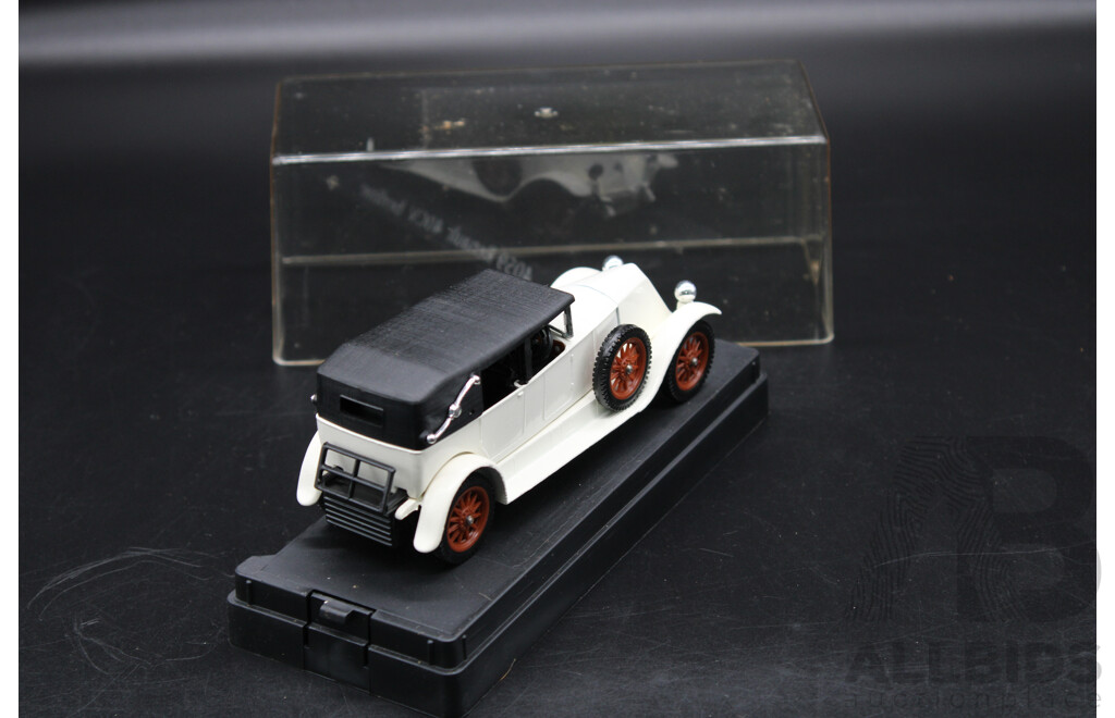 SOLIDO 4059 Renault 40CV Berline 1:43 Metal Diecast