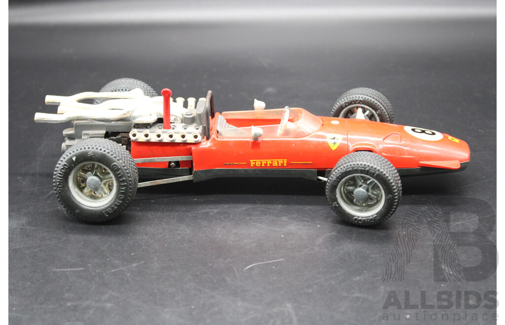 SCHUCO Ferrari Formel 2 320 PS 1:18 Model Car