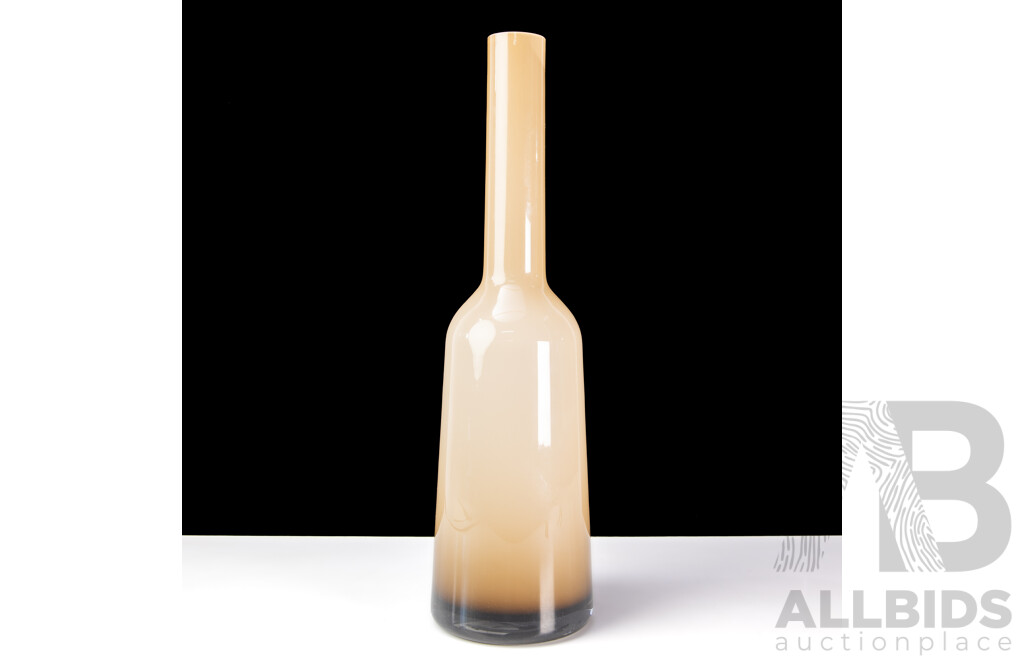 Villeroy & Boch Mettlach Sweet Caramel Glass Vase in Original Box