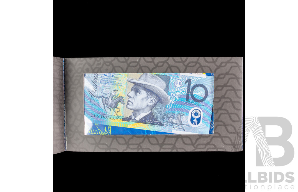 Australian 2015 and 2017 UNC $10 Notes.