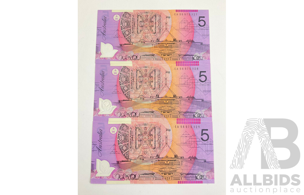 Australian 1998 McFarlane Evans Five Dollar Notes,Three Consecutive EA98 975127/8/9