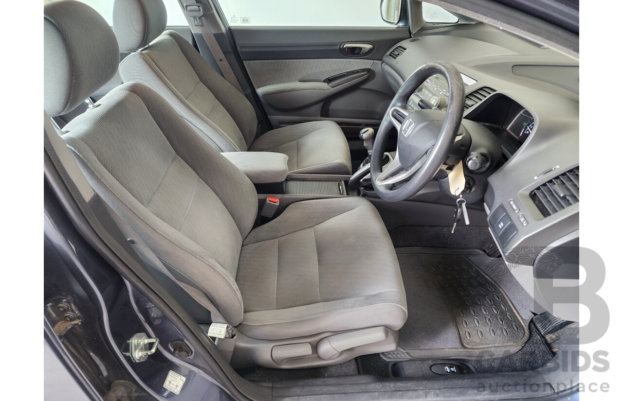 10/2010 Honda Civic Limited Edition MY10 4d Sedan Grey 1.8L