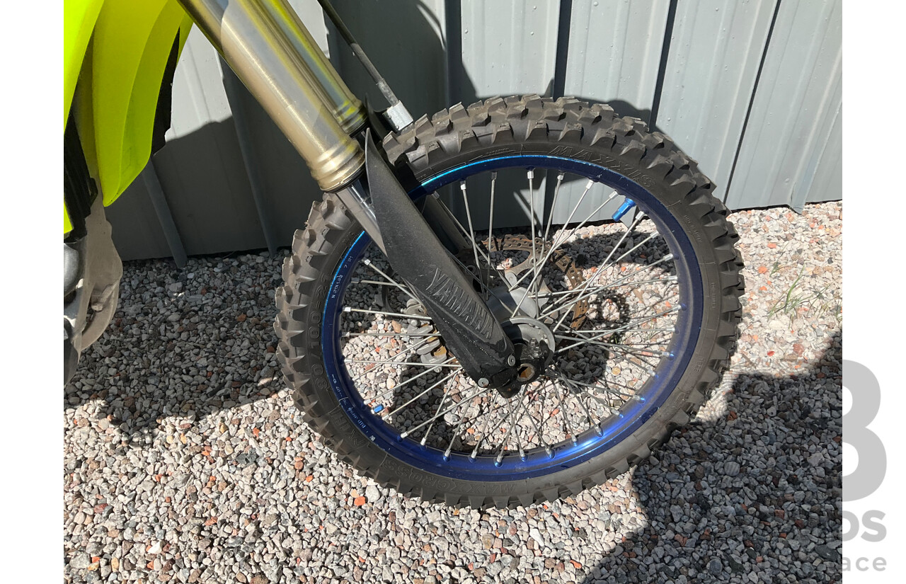 2019 Yamaha YZ450 Dirt Bike