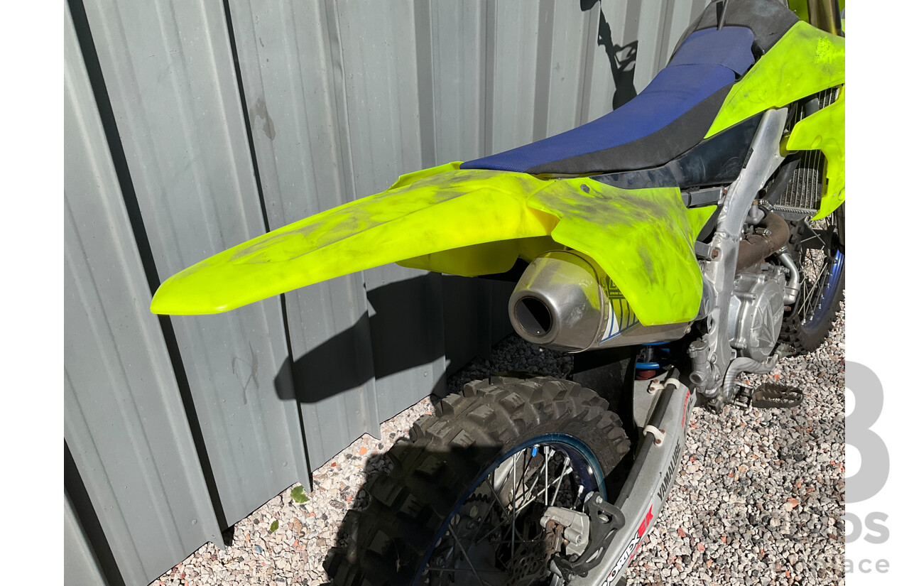 2019 Yamaha YZ450 Dirt Bike
