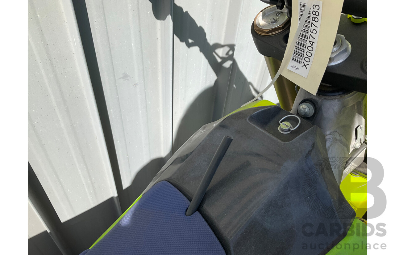 2019 Yamaha YZ450 Dirt Bike