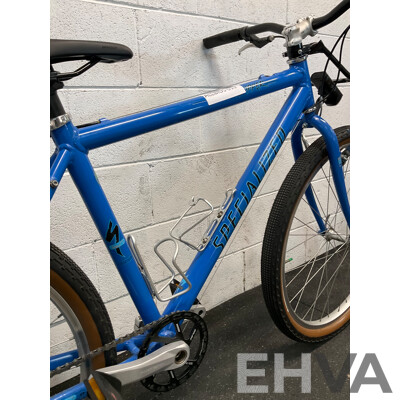 SPECIALIZED Rockhopper Mountain Bike
